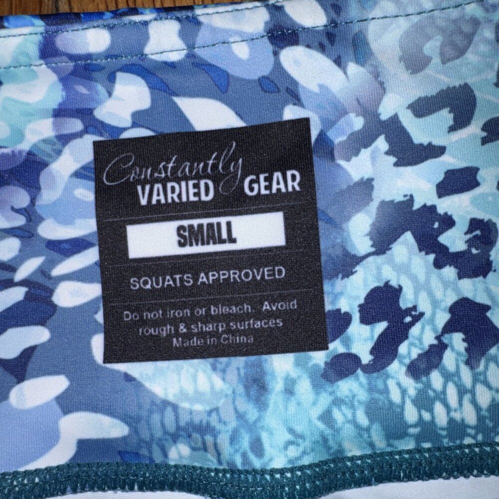 Constantly Varied Gear CVG Leggings Women's Wild Thing Print Size Small - Picture 2 of 7